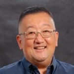 Oscar Asakura Mais Escuro